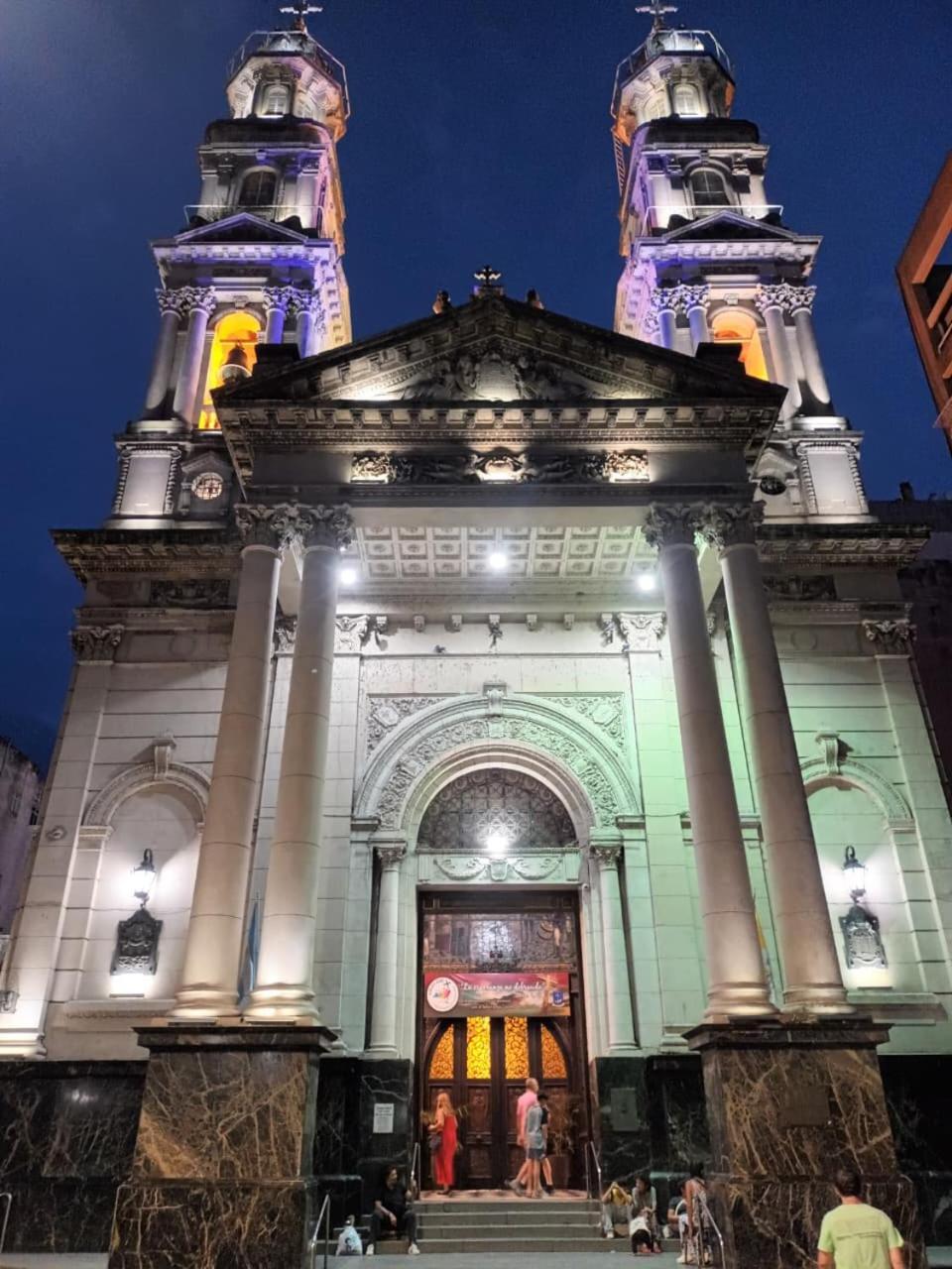 Mono Ov. Lagos 2 * Rosario